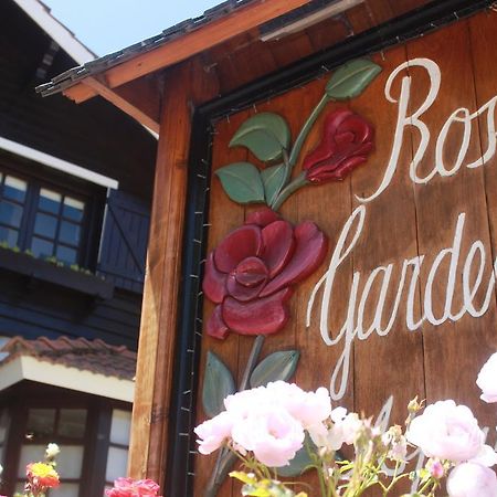 Apart Rose Garden Сан-Мартин-де-лос-Андес Экстерьер фото